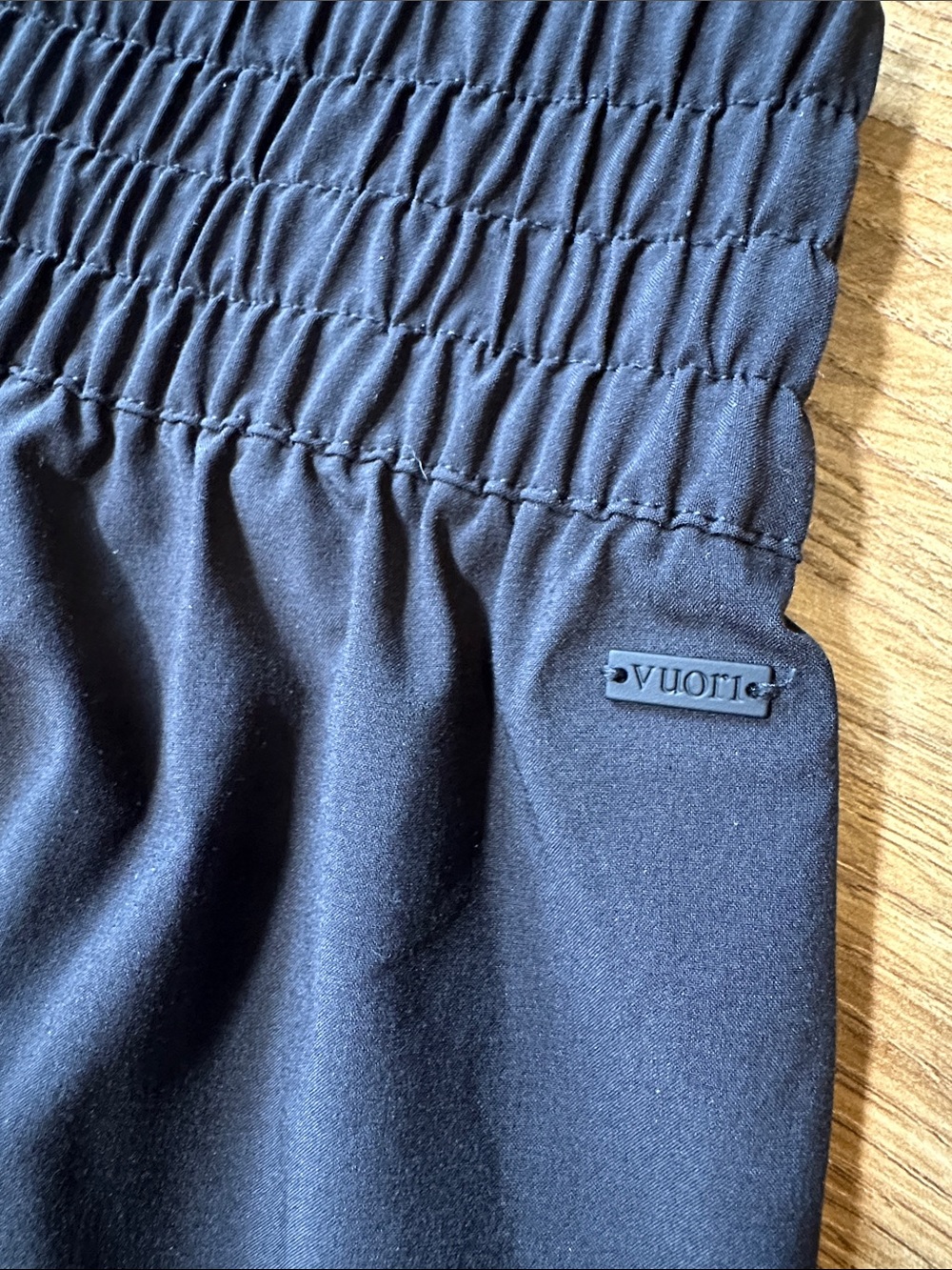 Vuori Villa Wide Leg Black Elastic-Waist Pants Size Medium - Picture 6 of 12